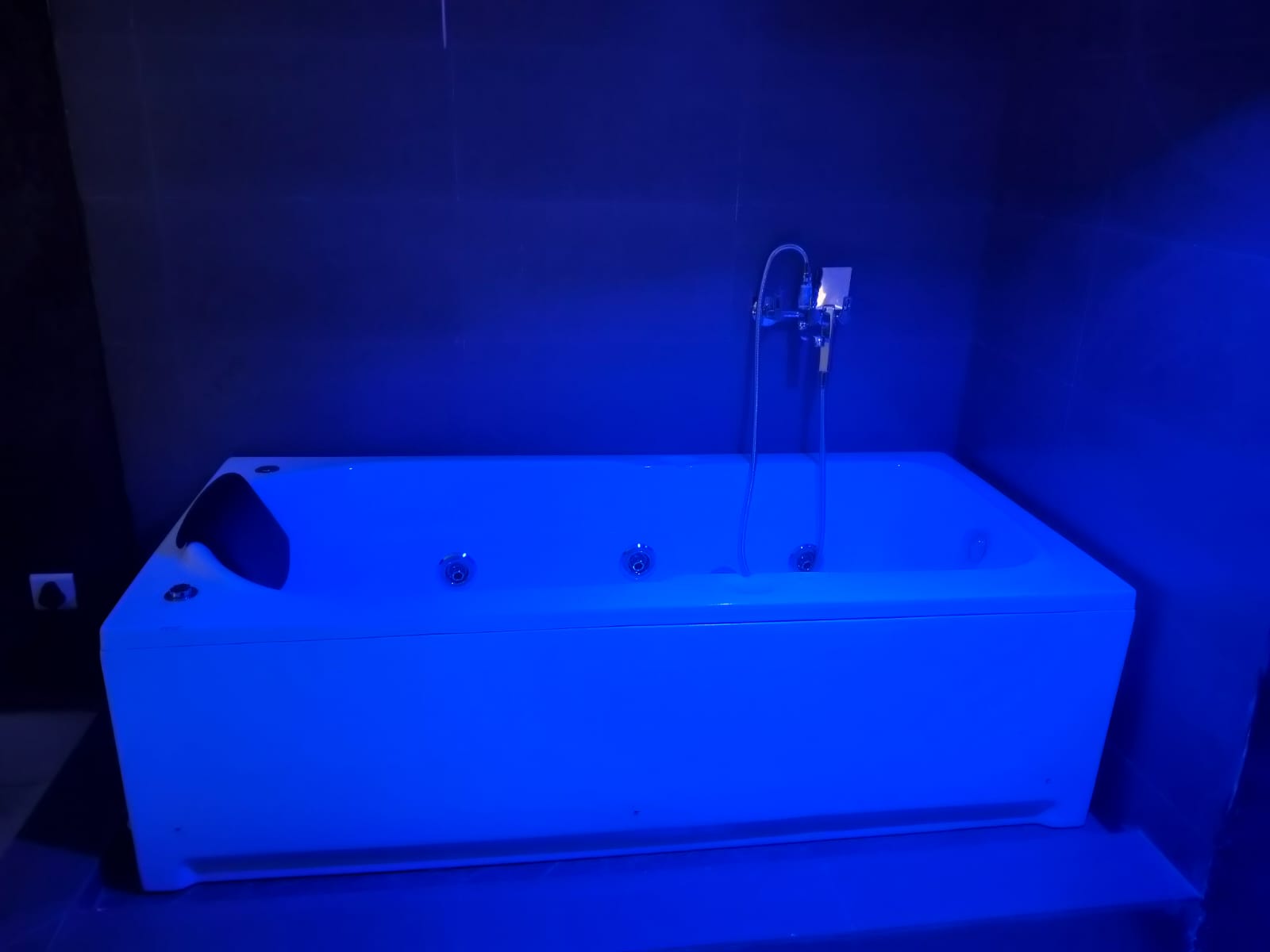 Define Spa Kharghar Gallery 10